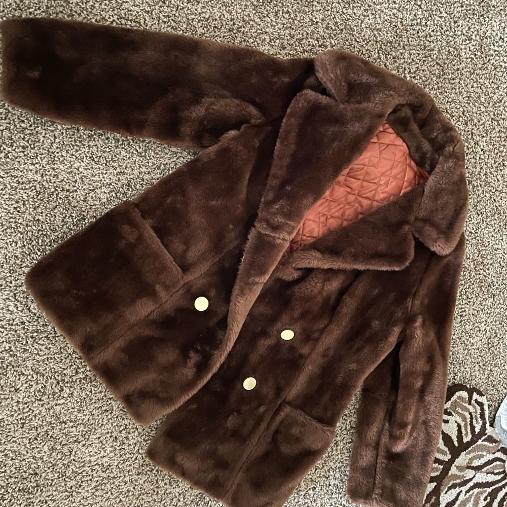 Luxurious Brown Faux Fur Coat